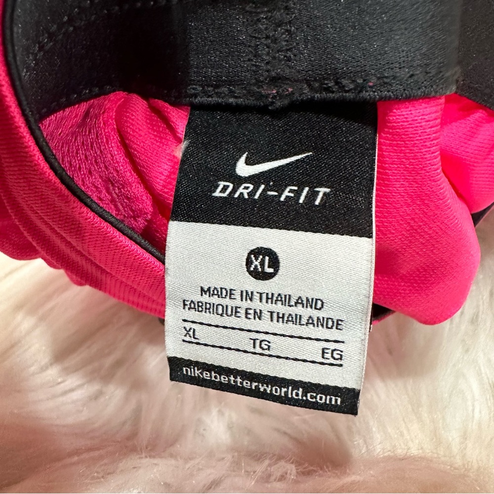 Girl’s Nike Shorts - Picture 7 of 8